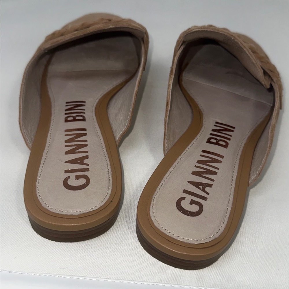 Gianni Bini Suede Loafers Size 10 - Picture 3 of 5